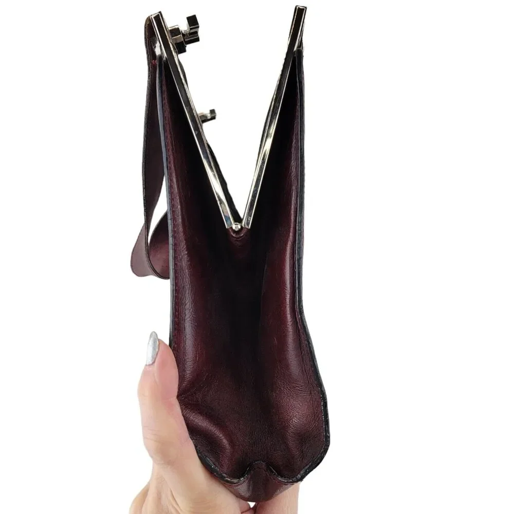 Vintage Dolce & Gabbana Leather Turnlock Frame Purse Burgundy‎ Authenticated - Picture 4 of 13